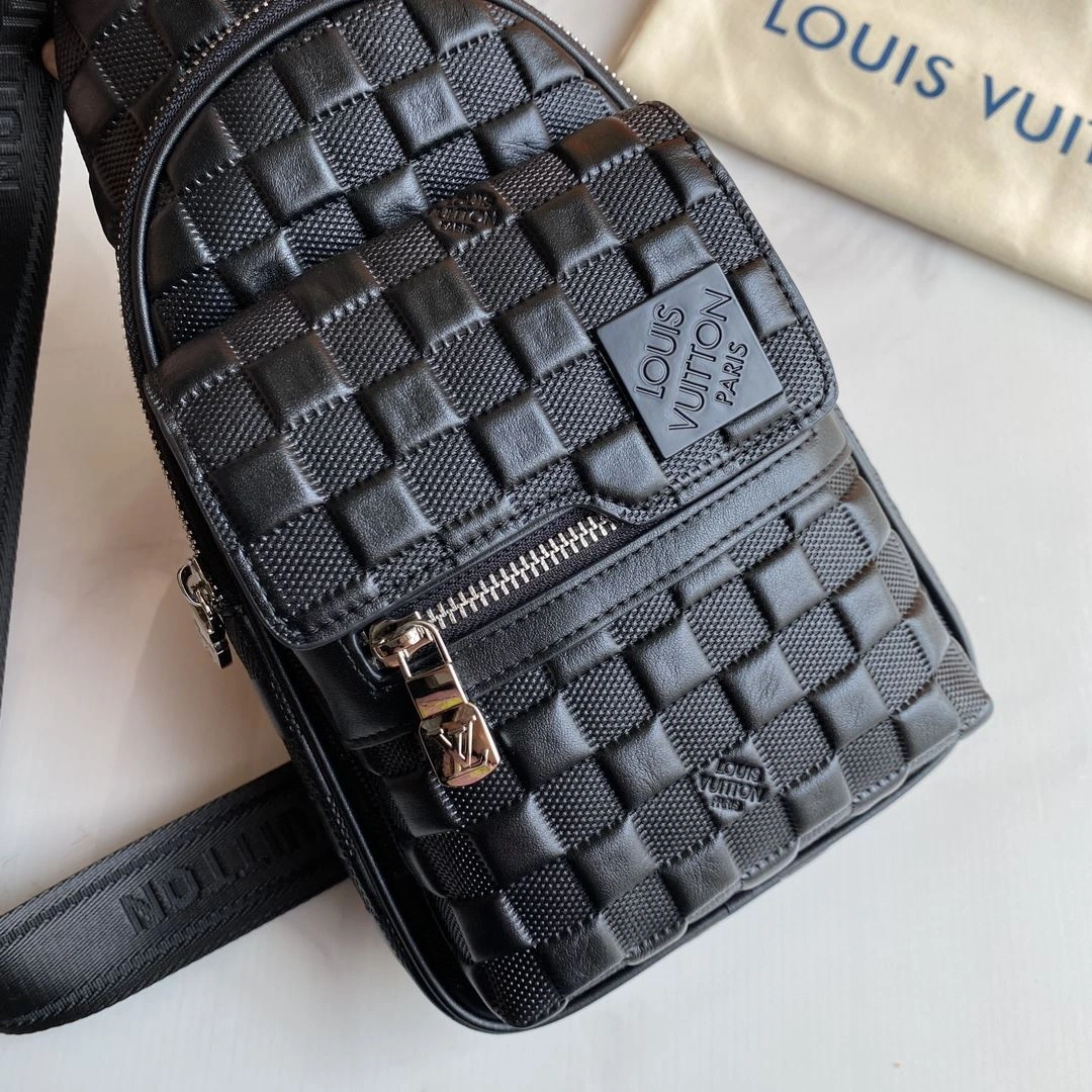 SmoothTexture Mens Louis Vuitton Waist Chest Packs 92665