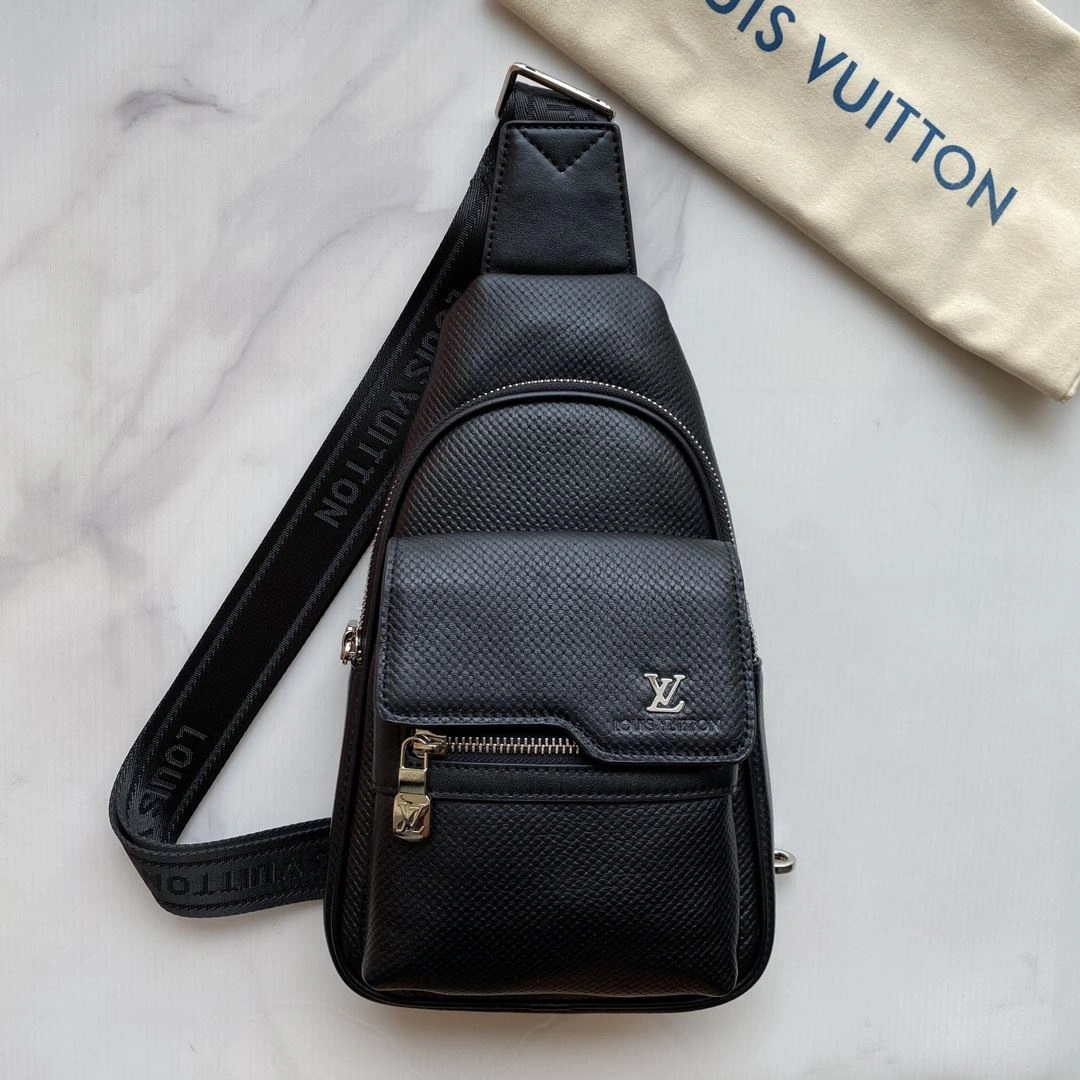 Lightweight Mens Louis Vuitton Waist Chest Packs 92664