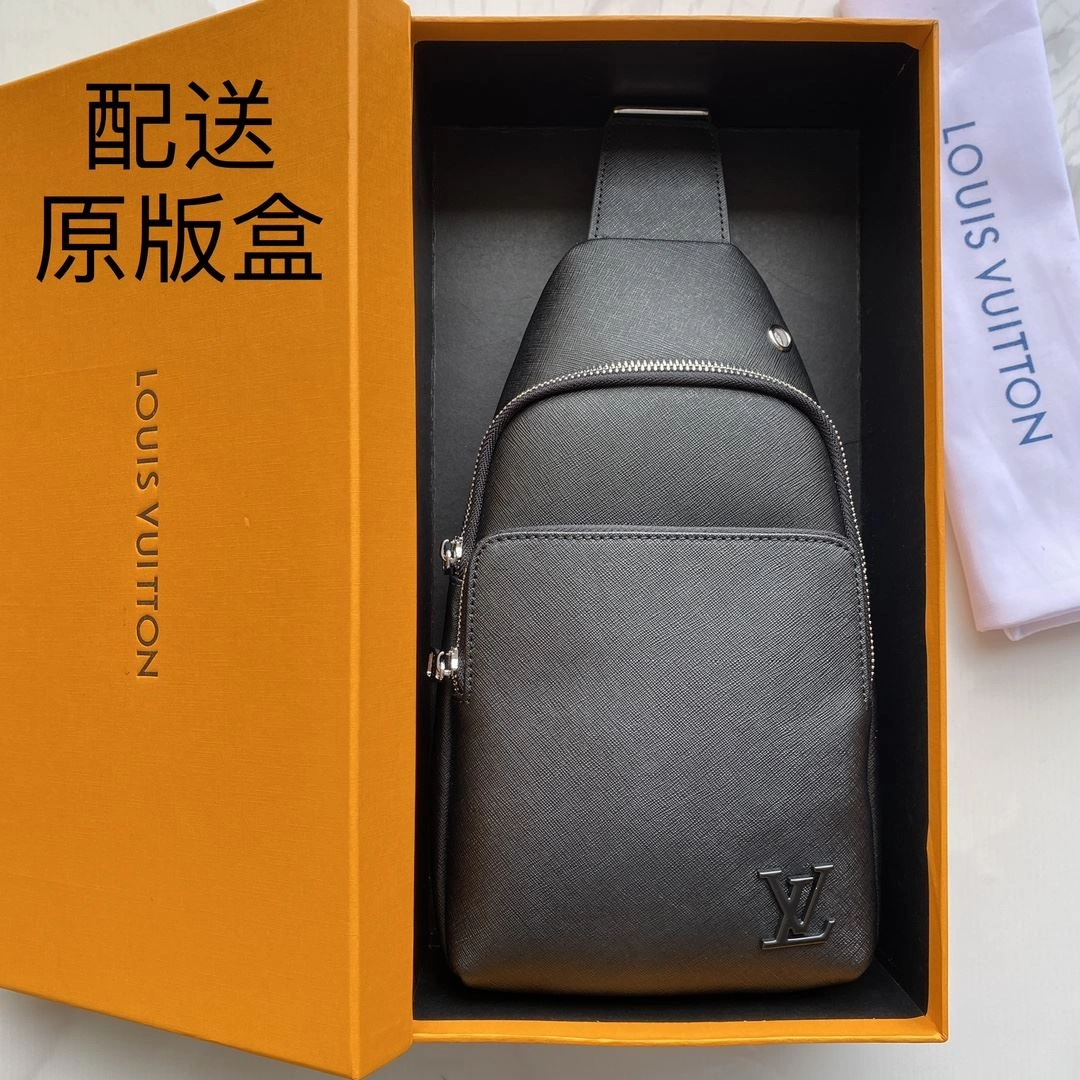 Mens Louis Vuitton Waist Chest Packs Premium 92662
