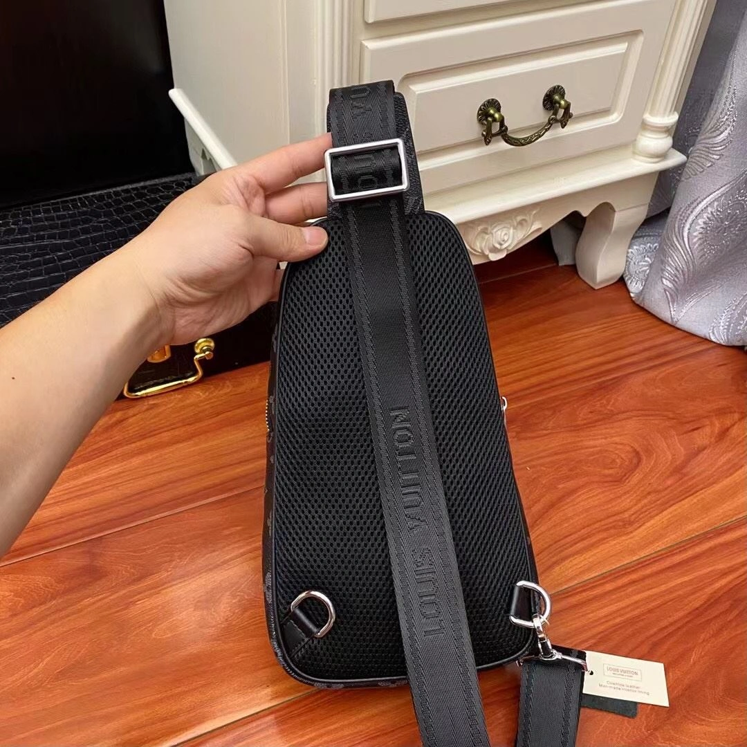 FlexibleFit Mens Louis Vuitton Waist Chest Packs 92655