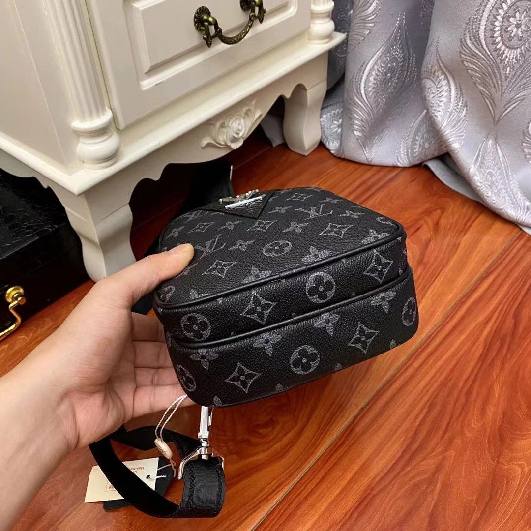 FlexibleFit Mens Louis Vuitton Waist Chest Packs 92655