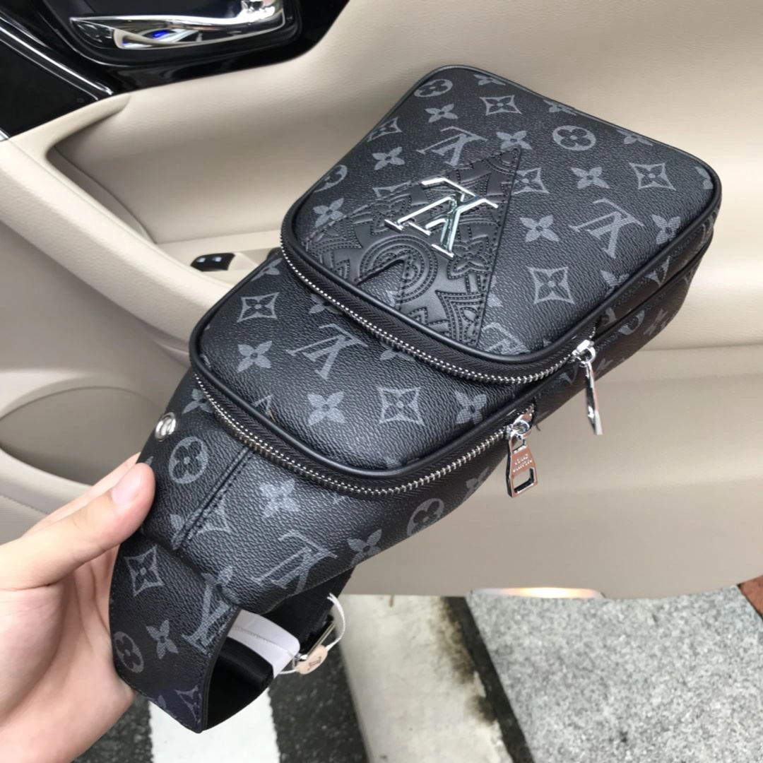 Mens Louis Vuitton Waist Chest Packs Neat 92645