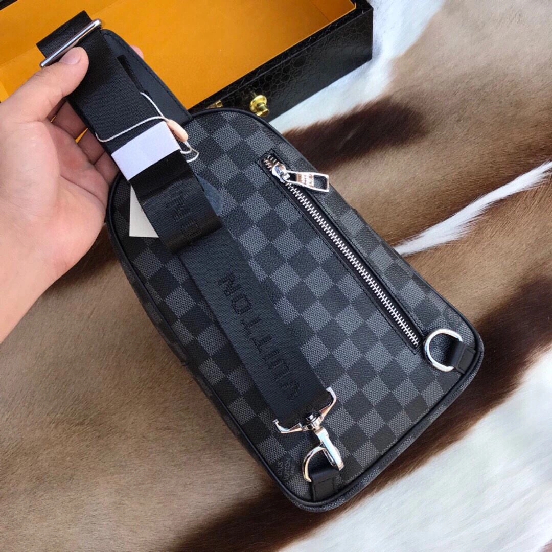Sleek Mens Louis Vuitton Waist Chest Packs 92658