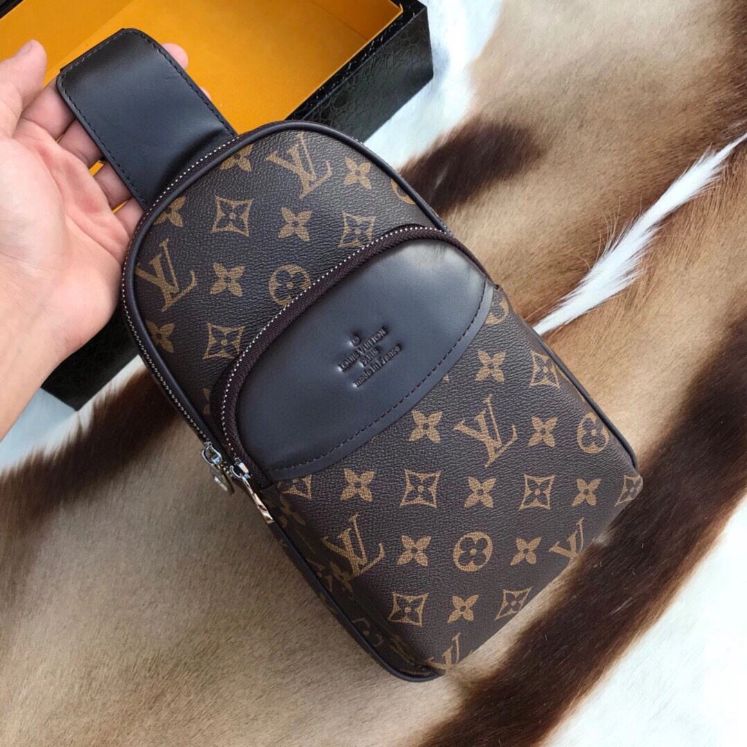 Mens Louis Vuitton Waist Chest Packs AllSeason 92660