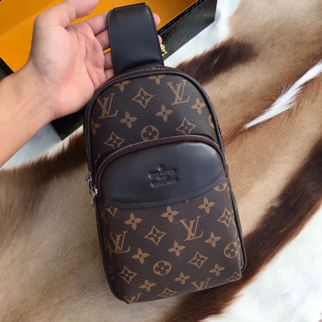 Mens Louis Vuitton Waist Chest Packs AllSeason 92660