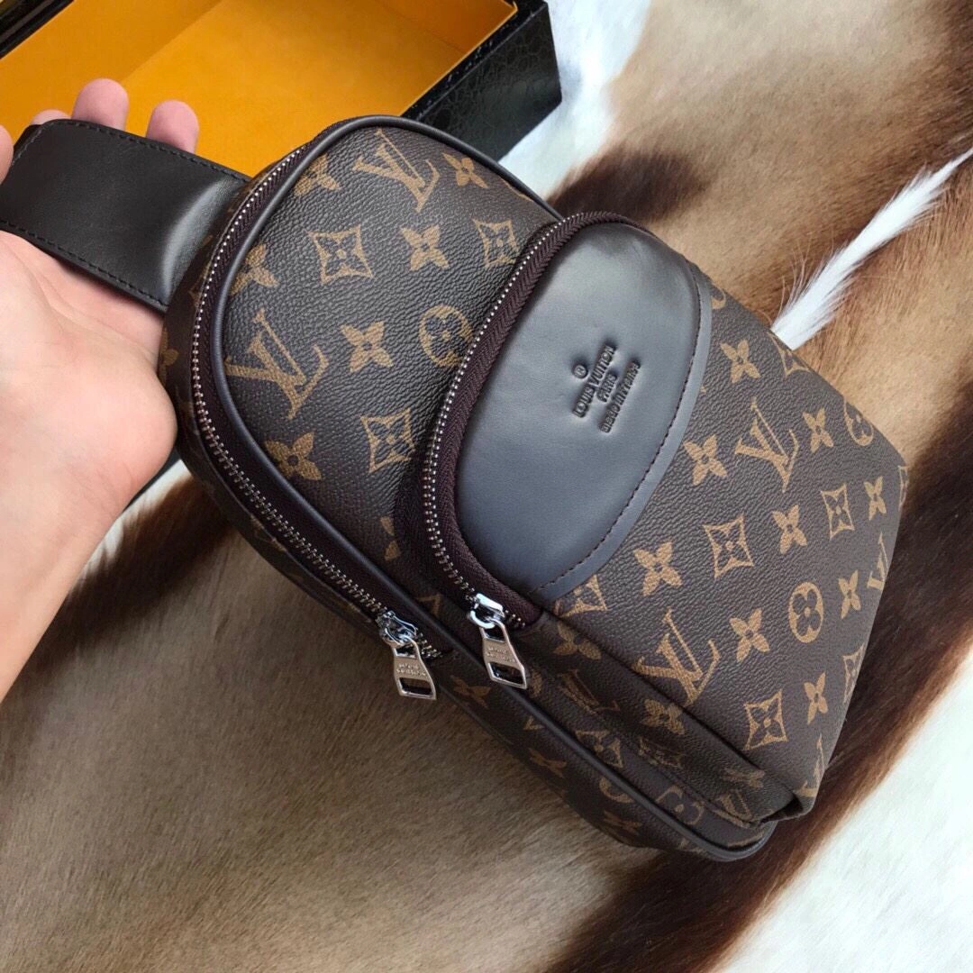 Mens Louis Vuitton Waist Chest Packs AllSeason 92660