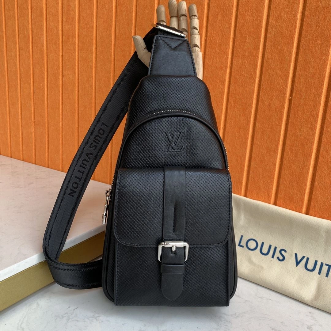 Durable Mens Louis Vuitton Waist Chest Packs 92746