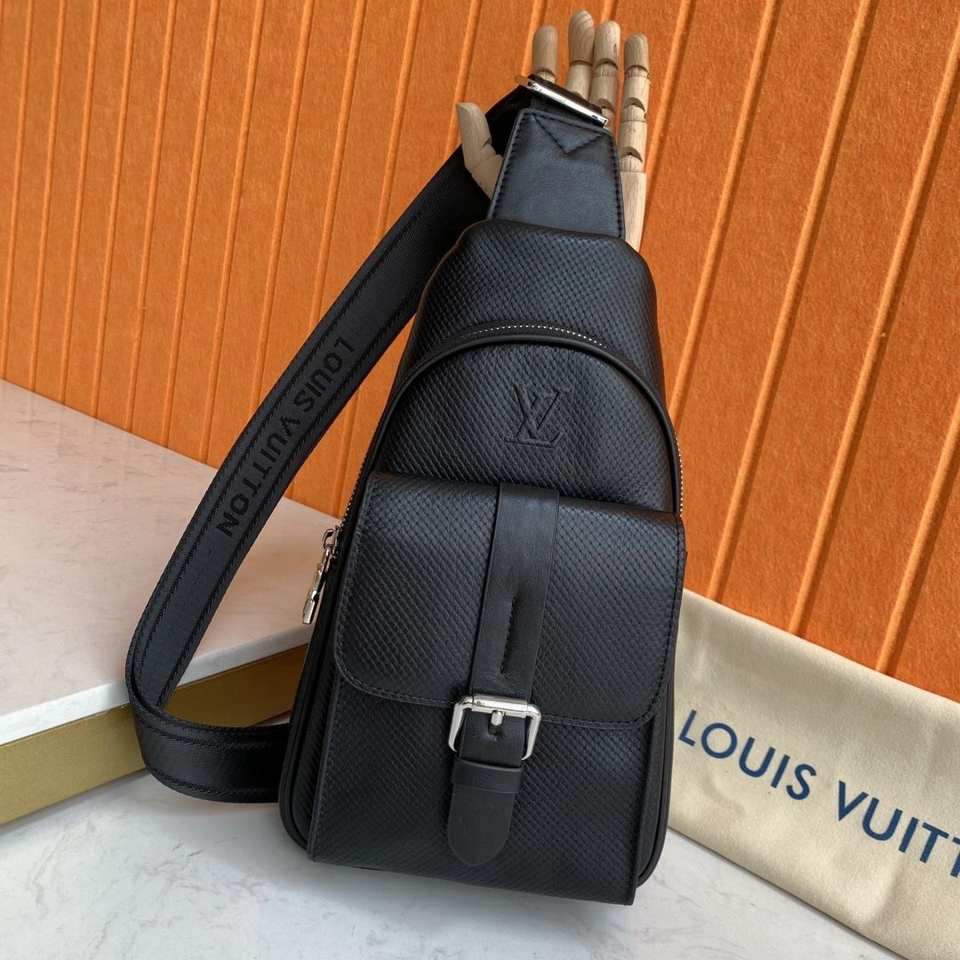 Durable Mens Louis Vuitton Waist Chest Packs 92746