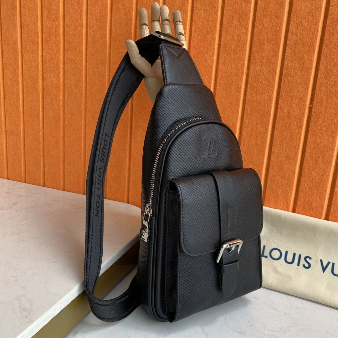 Durable Mens Louis Vuitton Waist Chest Packs 92746