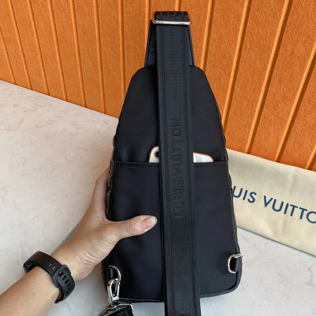 Mens Louis Vuitton Waist Chest Packs WrinkleFree 92725