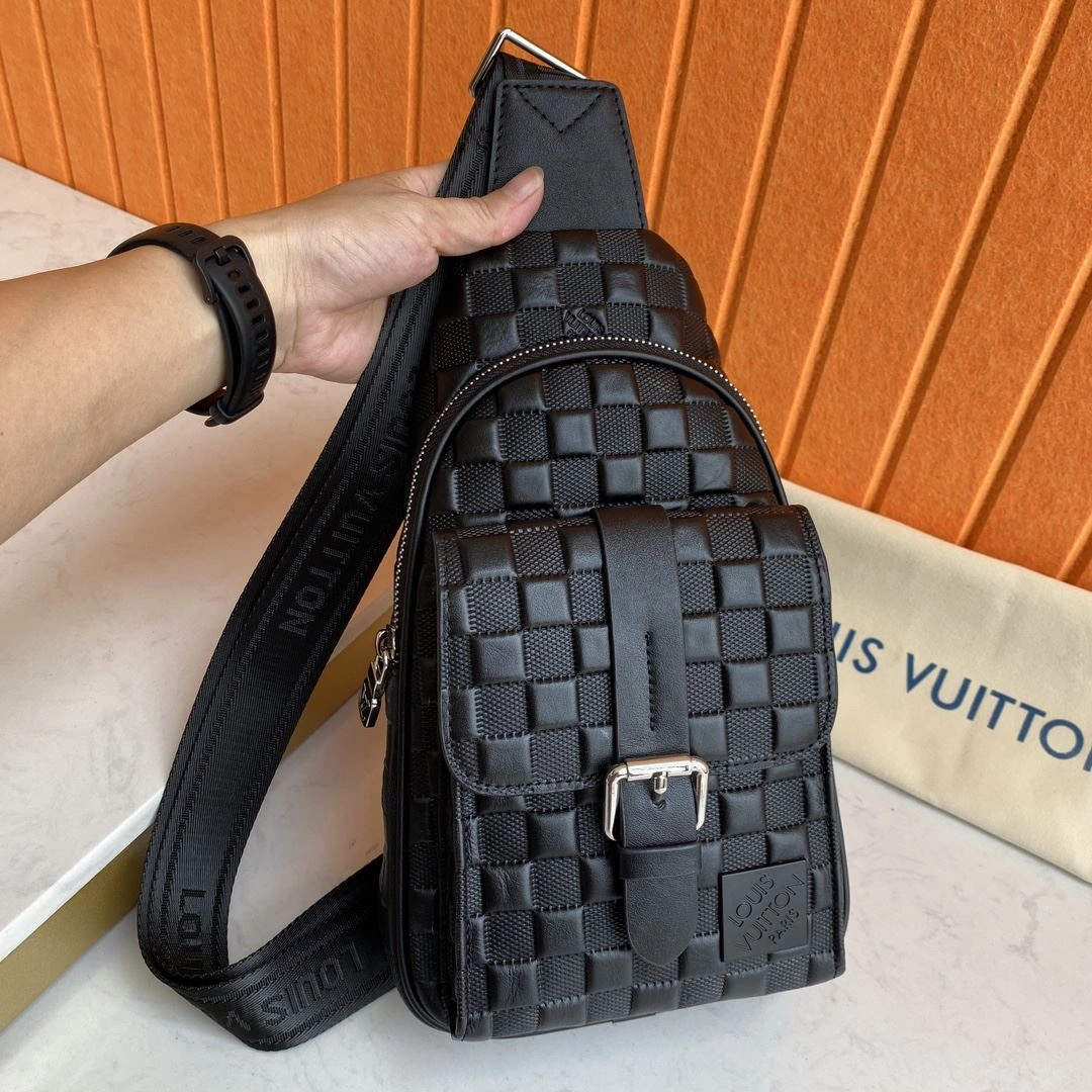 Mens Louis Vuitton Waist Chest Packs WrinkleFree 92725