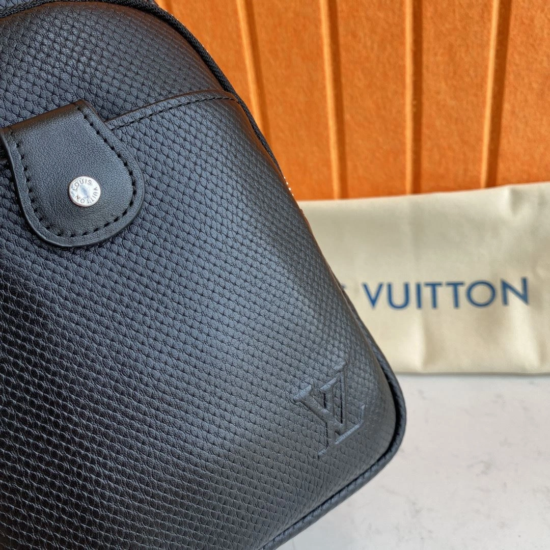 Mens Louis Vuitton Waist Chest Packs Affordable 92656