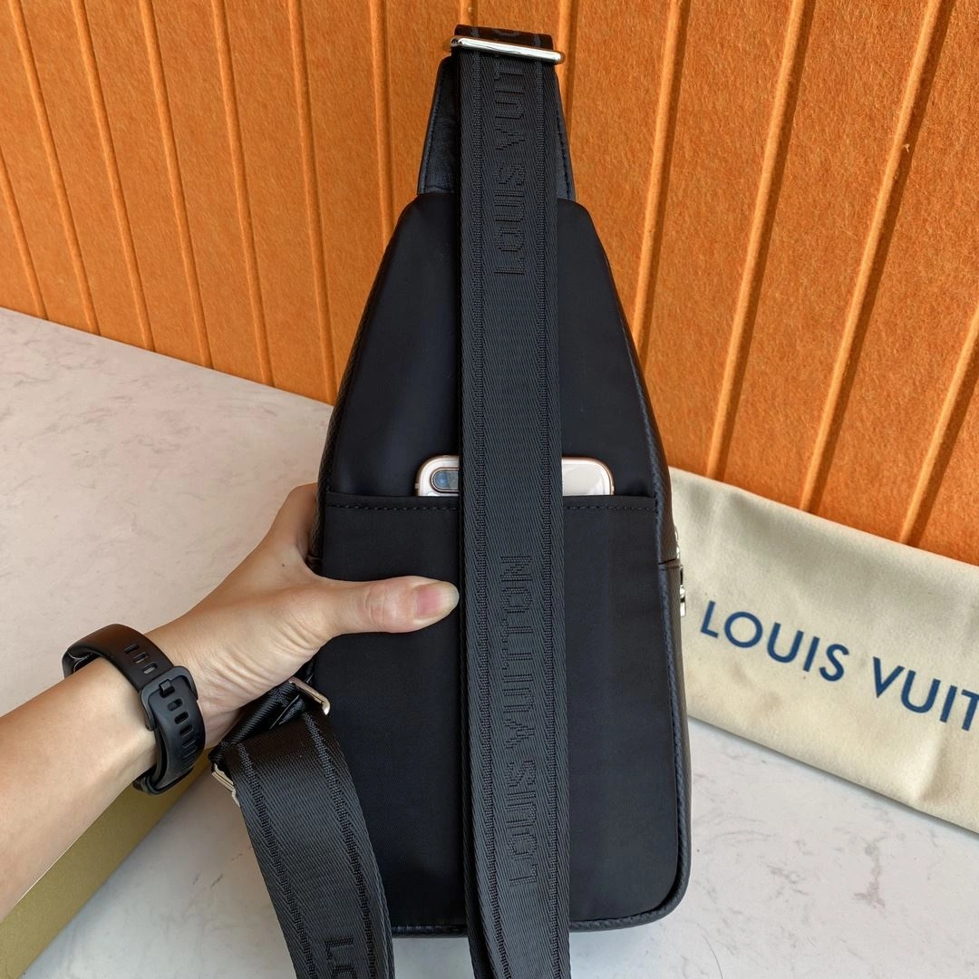 Mens Louis Vuitton Waist Chest Packs Affordable 92656
