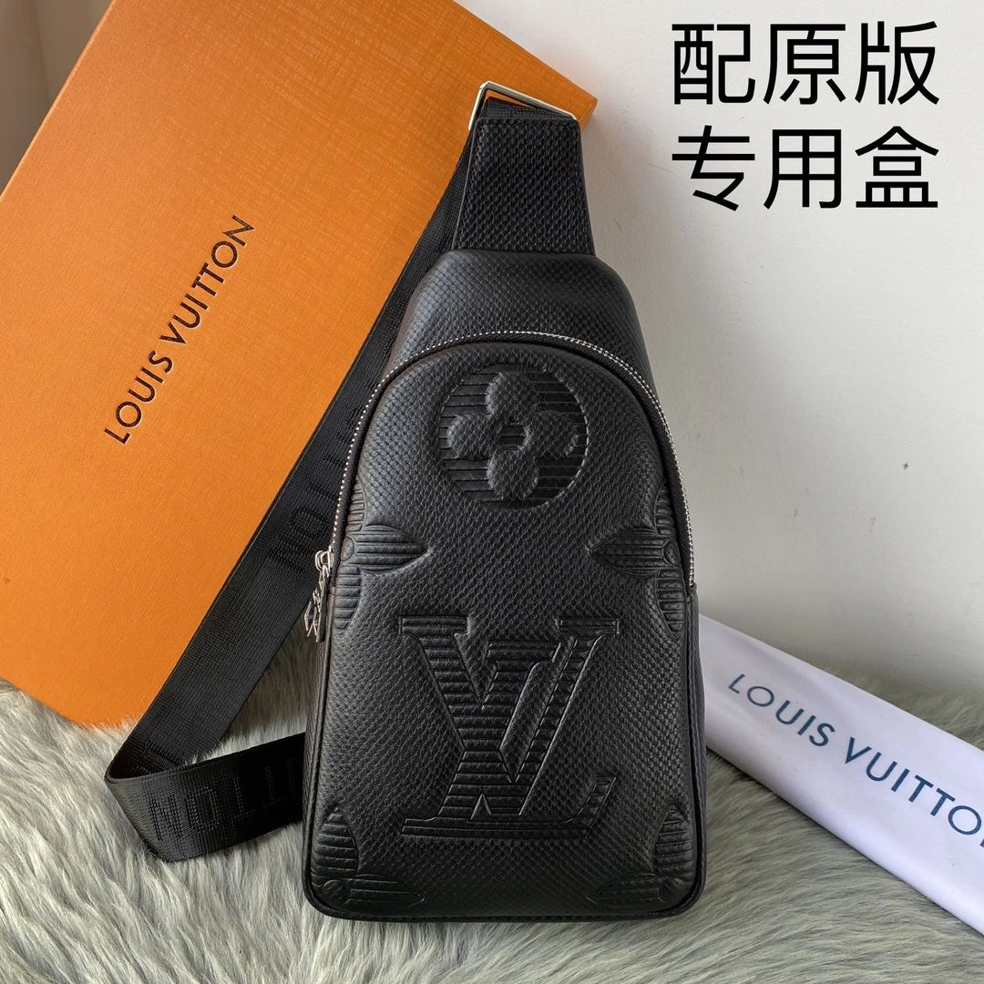 Mens Louis Vuitton Waist Chest Packs Stretchable 92651