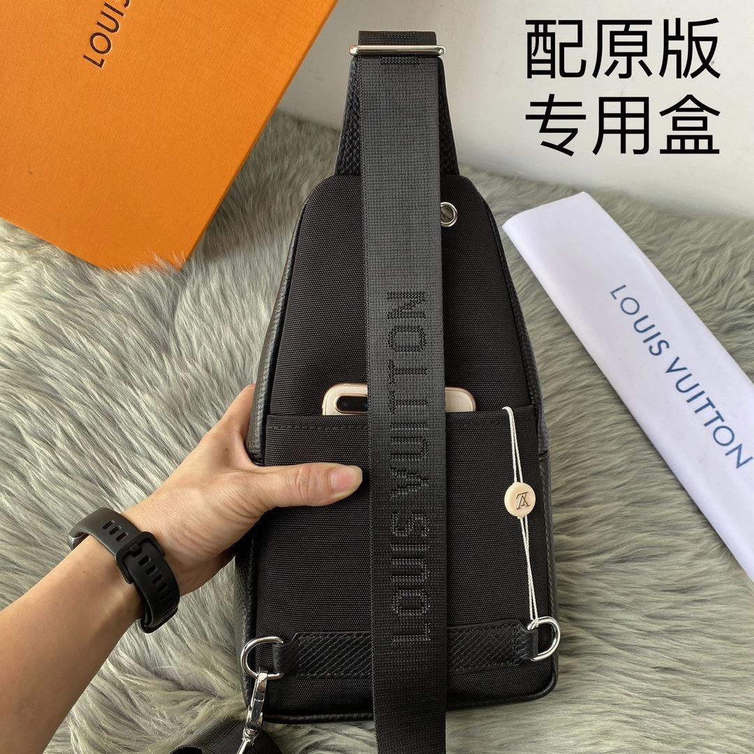 Mens Louis Vuitton Waist Chest Packs Stretchable 92651