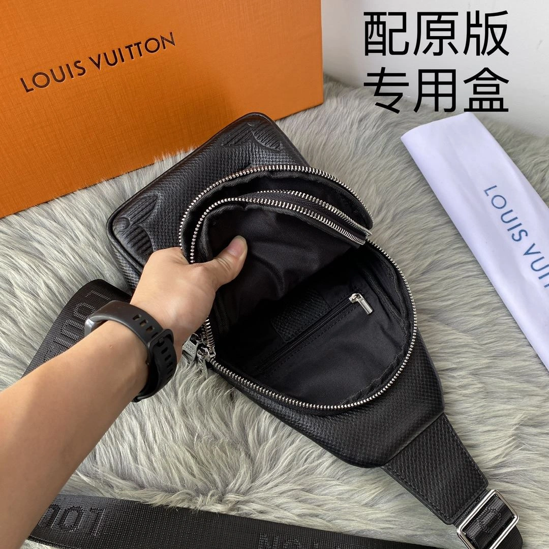 Mens Louis Vuitton Waist Chest Packs Stretchable 92651
