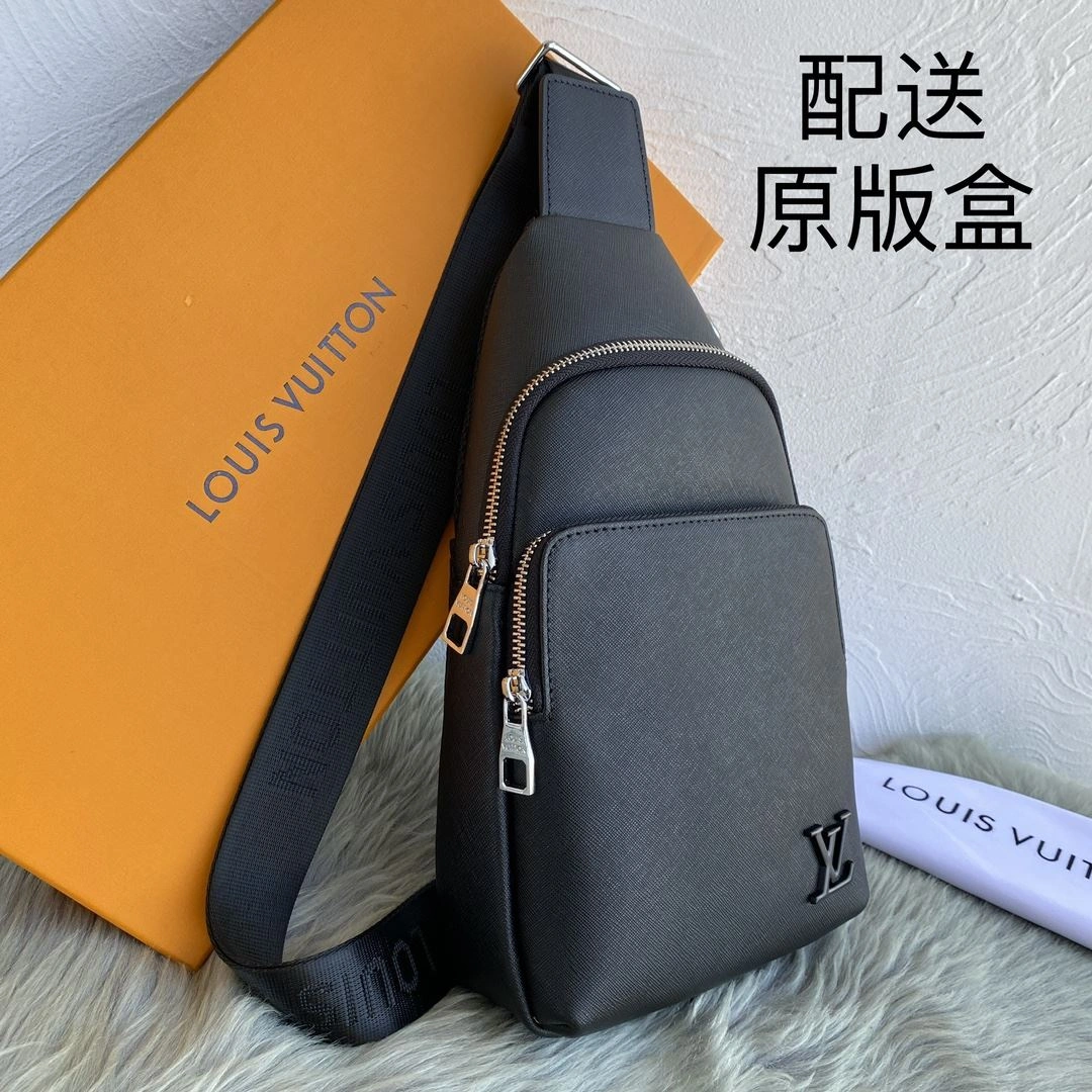 DailyWear Mens Louis Vuitton Waist Chest Packs 92644