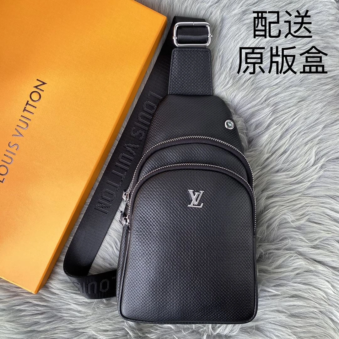 Neat Mens Louis Vuitton Waist Chest Packs 92638