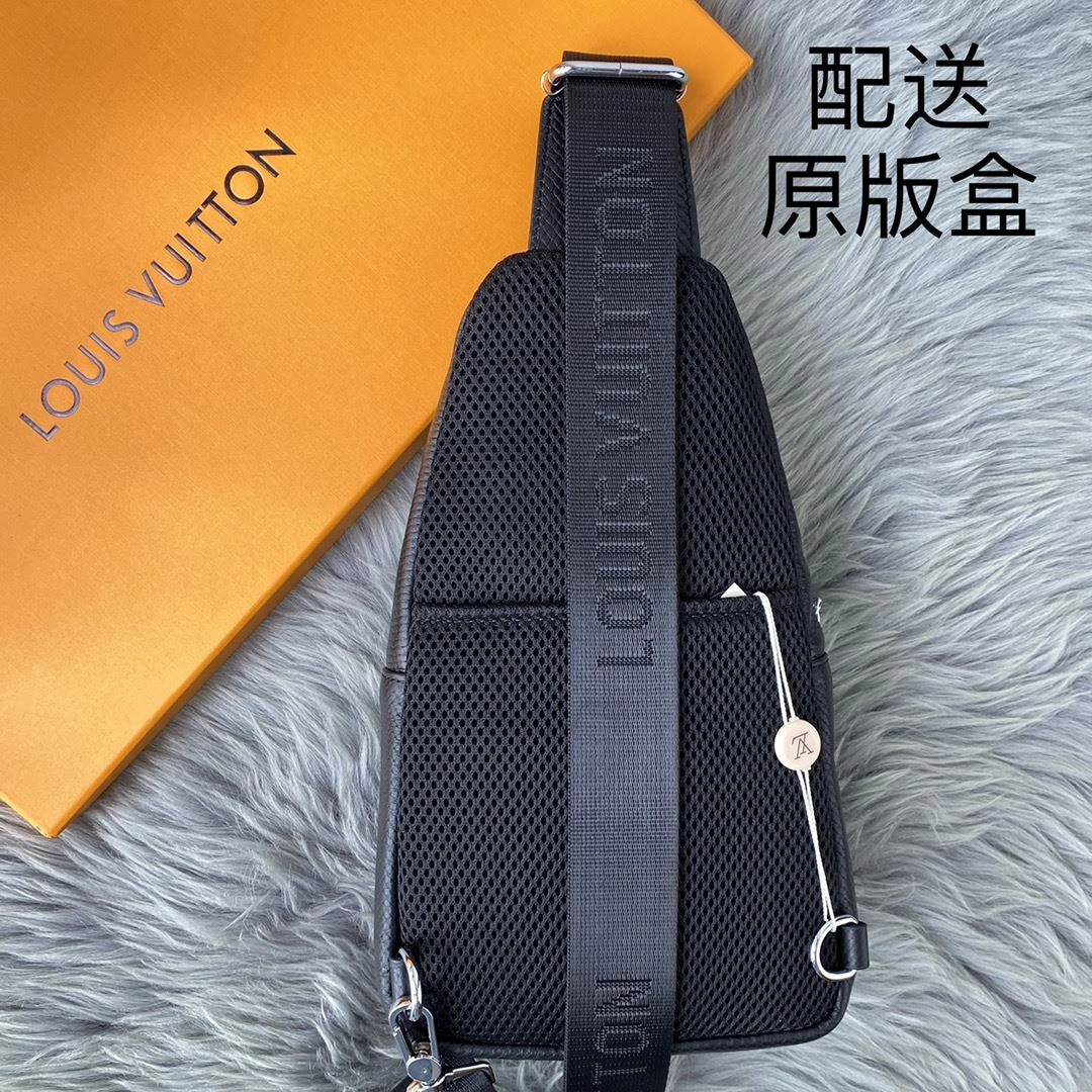 Neat Mens Louis Vuitton Waist Chest Packs 92638