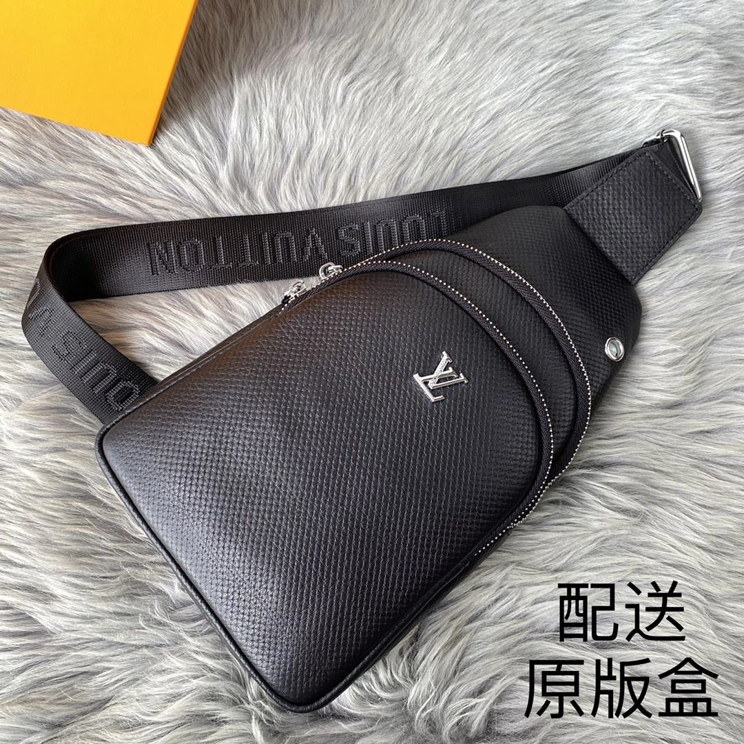 Neat Mens Louis Vuitton Waist Chest Packs 92638