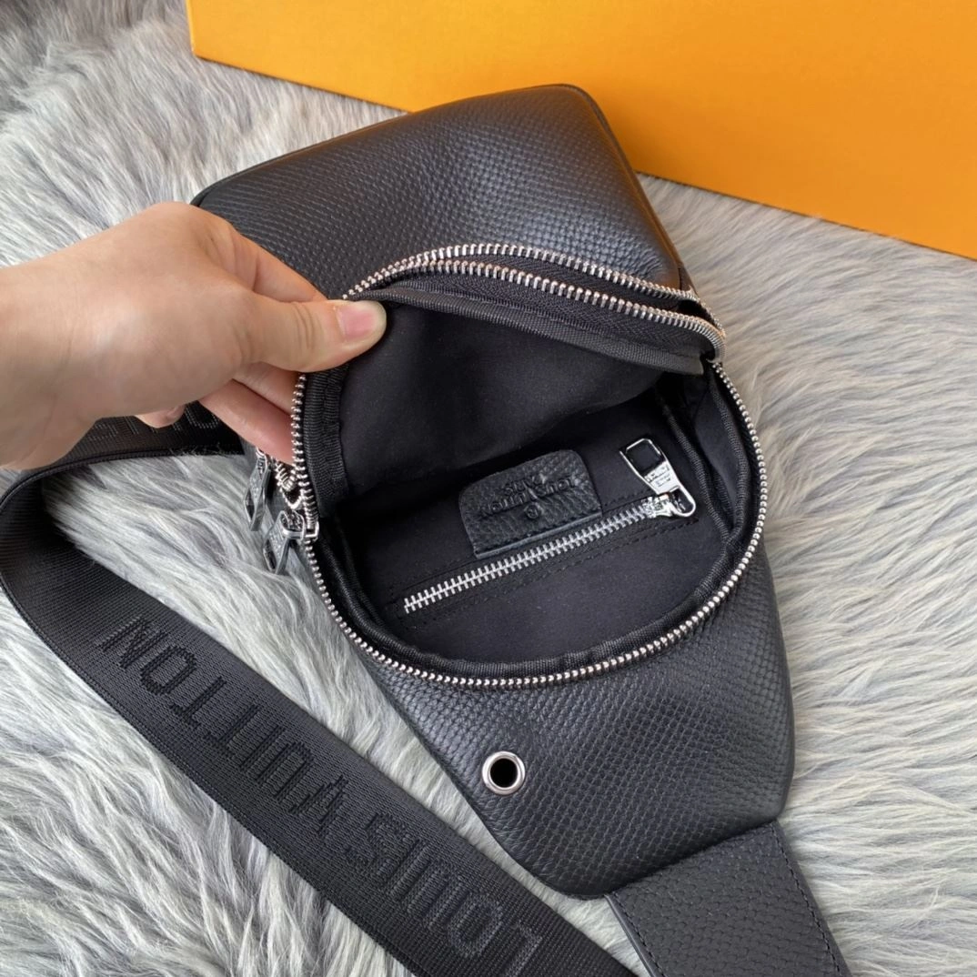 Neat Mens Louis Vuitton Waist Chest Packs 92638