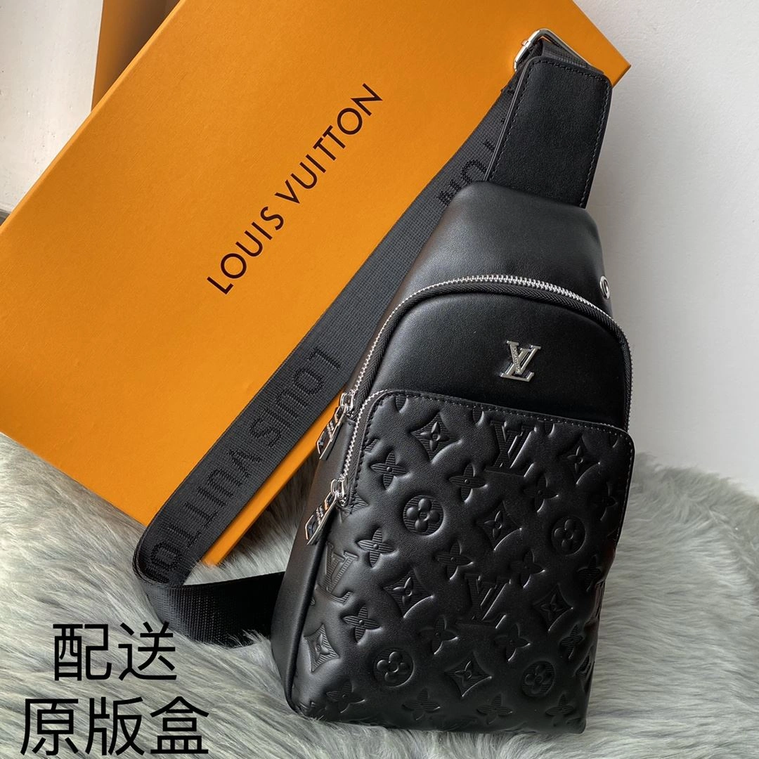 Mens Louis Vuitton Waist Chest Packs Premium 92639