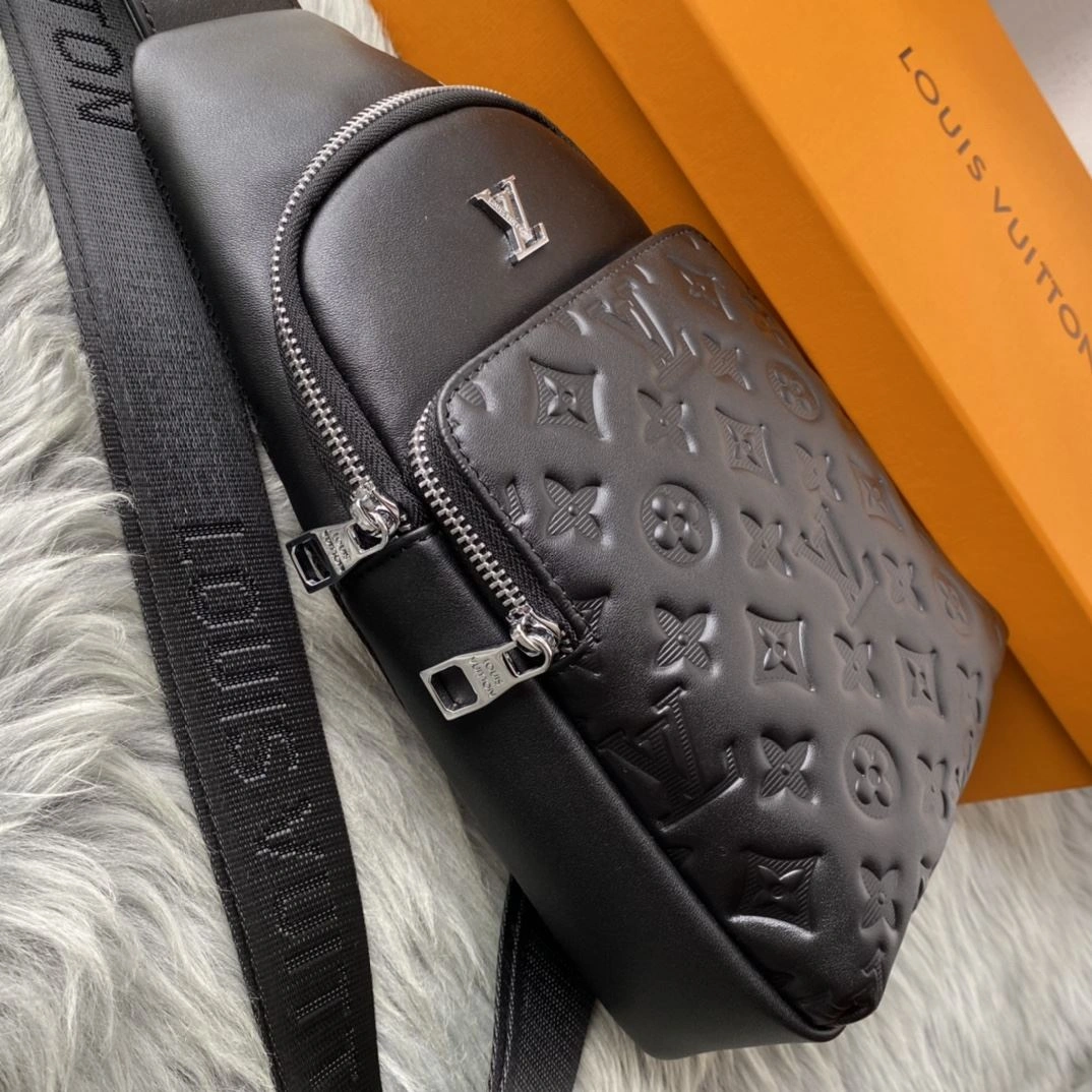 Mens Louis Vuitton Waist Chest Packs Premium 92639