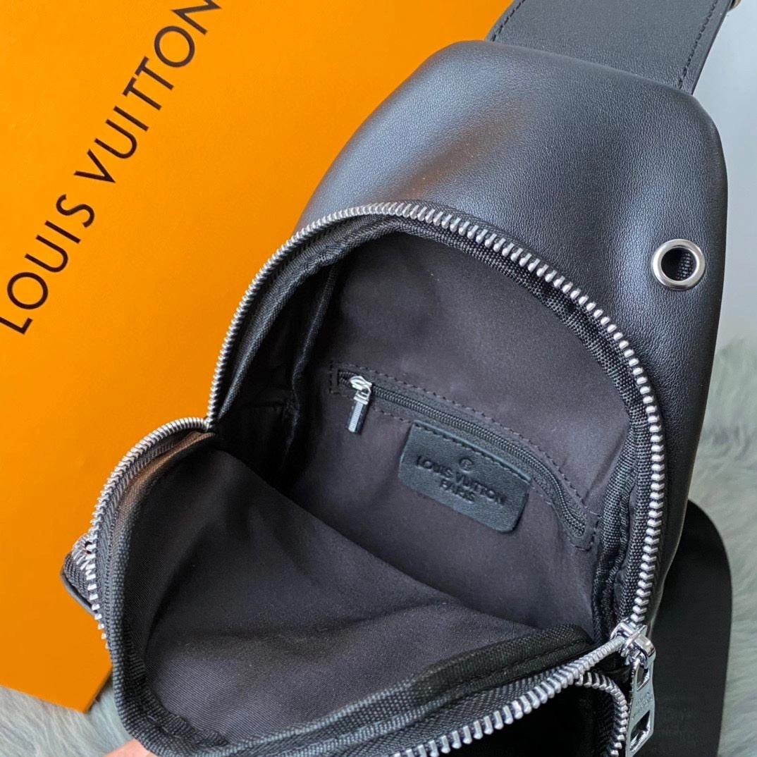 Mens Louis Vuitton Waist Chest Packs Premium 92639