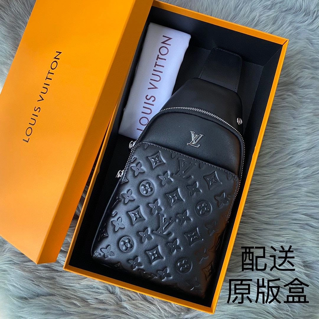 Mens Louis Vuitton Waist Chest Packs Premium 92639