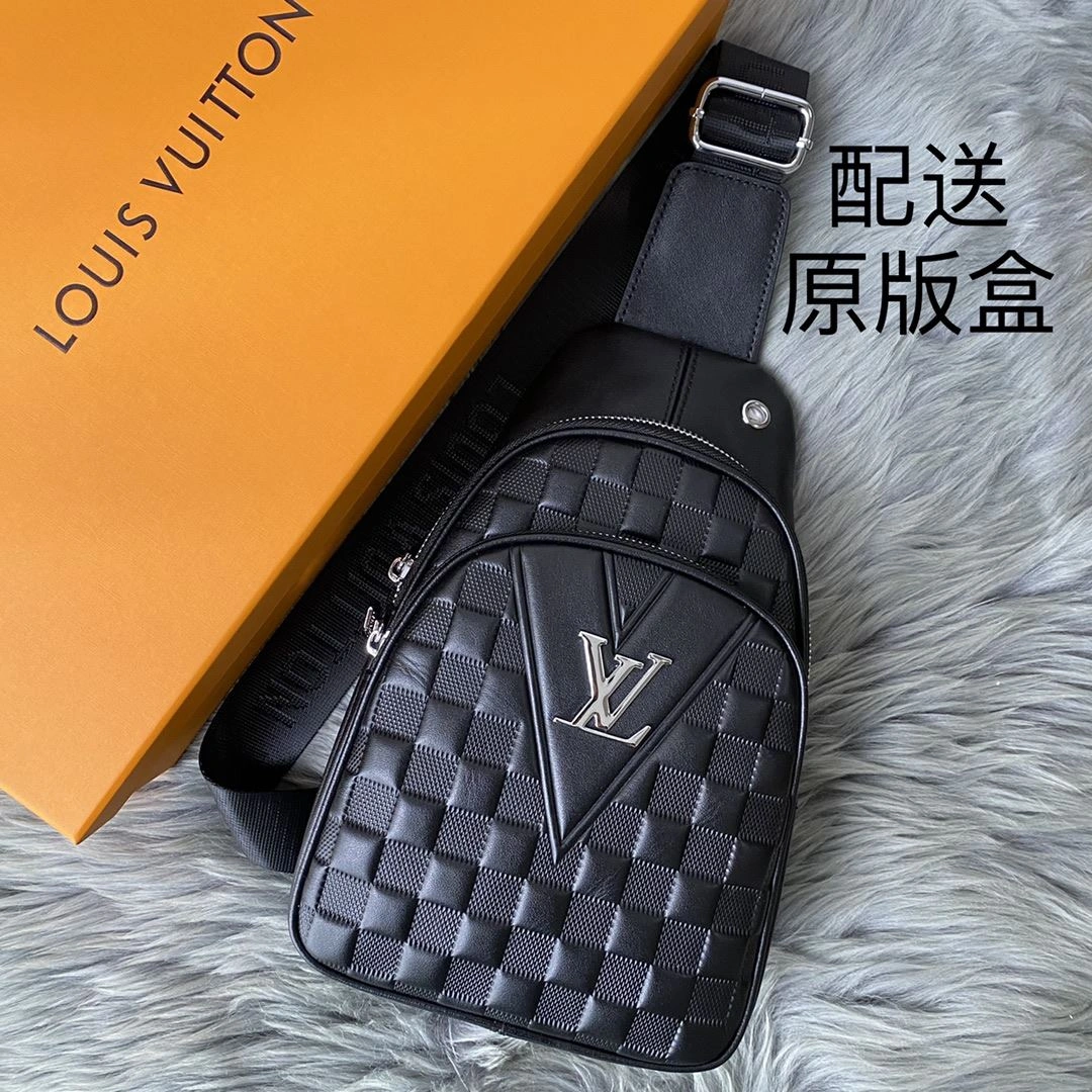 Mens Louis Vuitton Waist Chest Packs SunProtective 92637