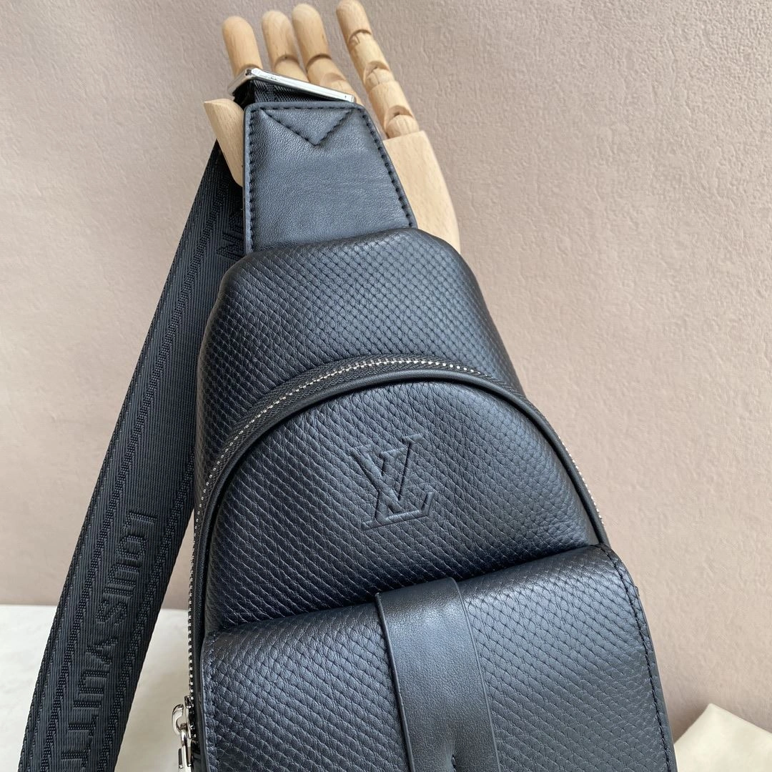 Mens Louis Vuitton Waist Chest Packs Chic 92667