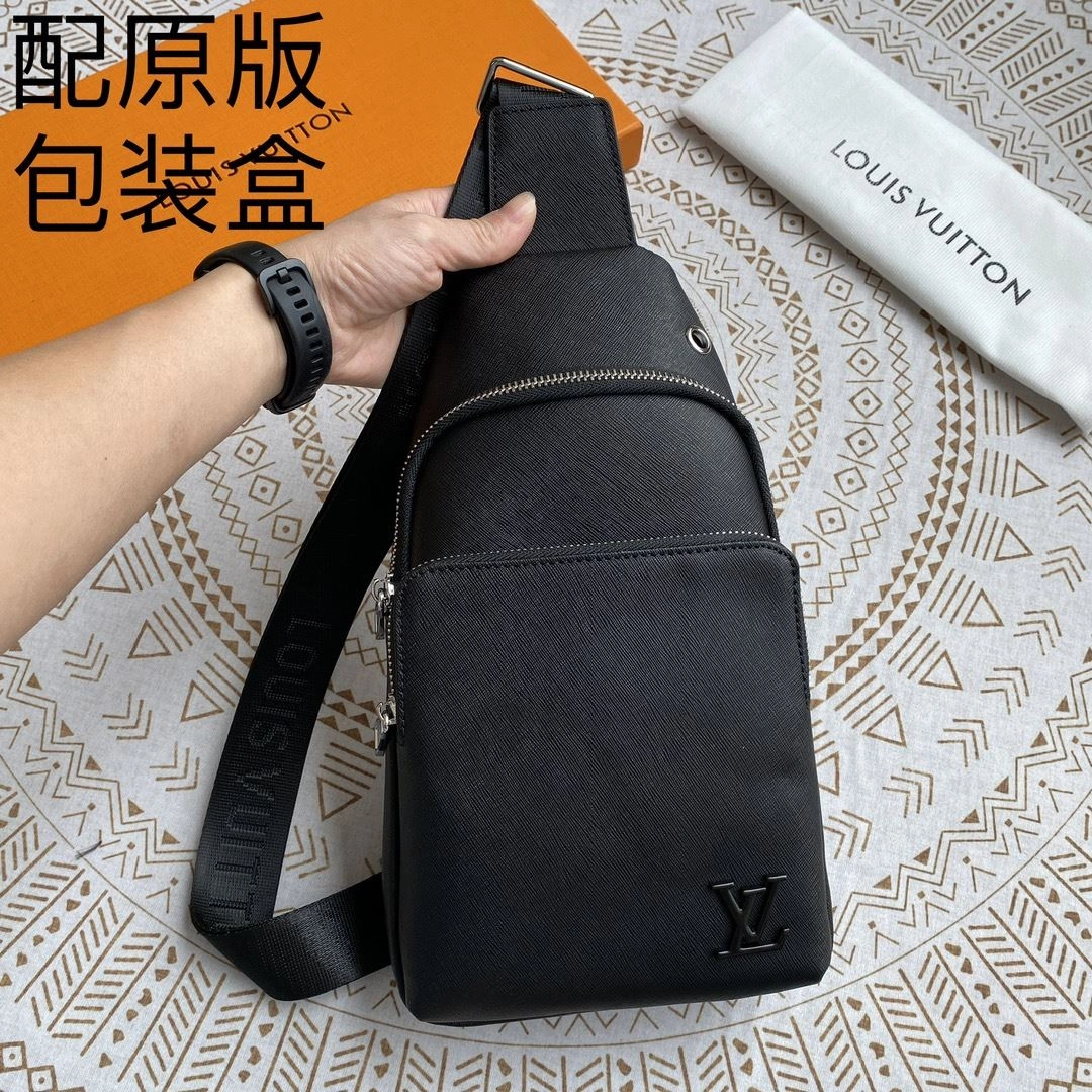 Seasonal Mens Louis Vuitton Waist Chest Packs 92634