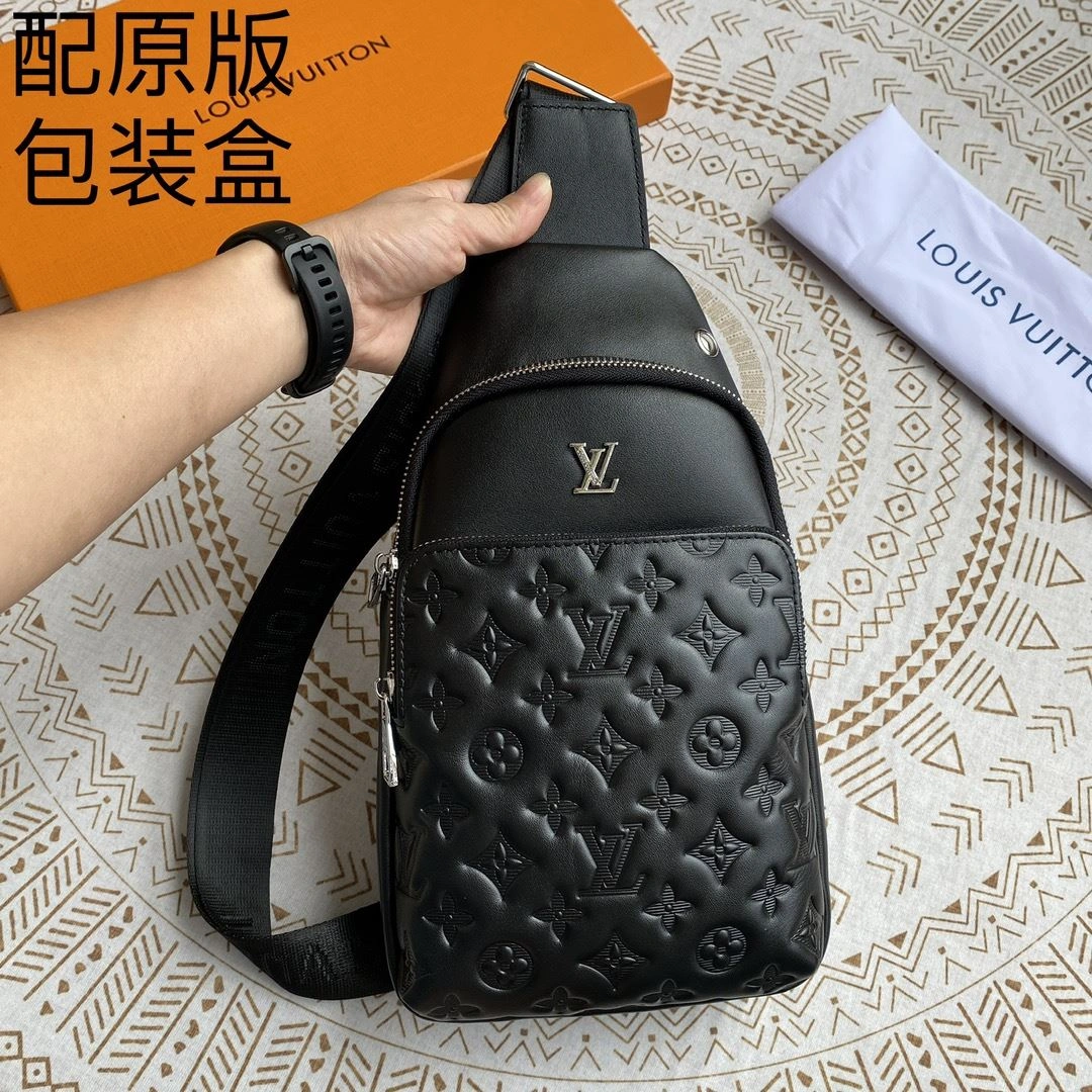 Mens Louis Vuitton Waist Chest Packs Flexible 92630