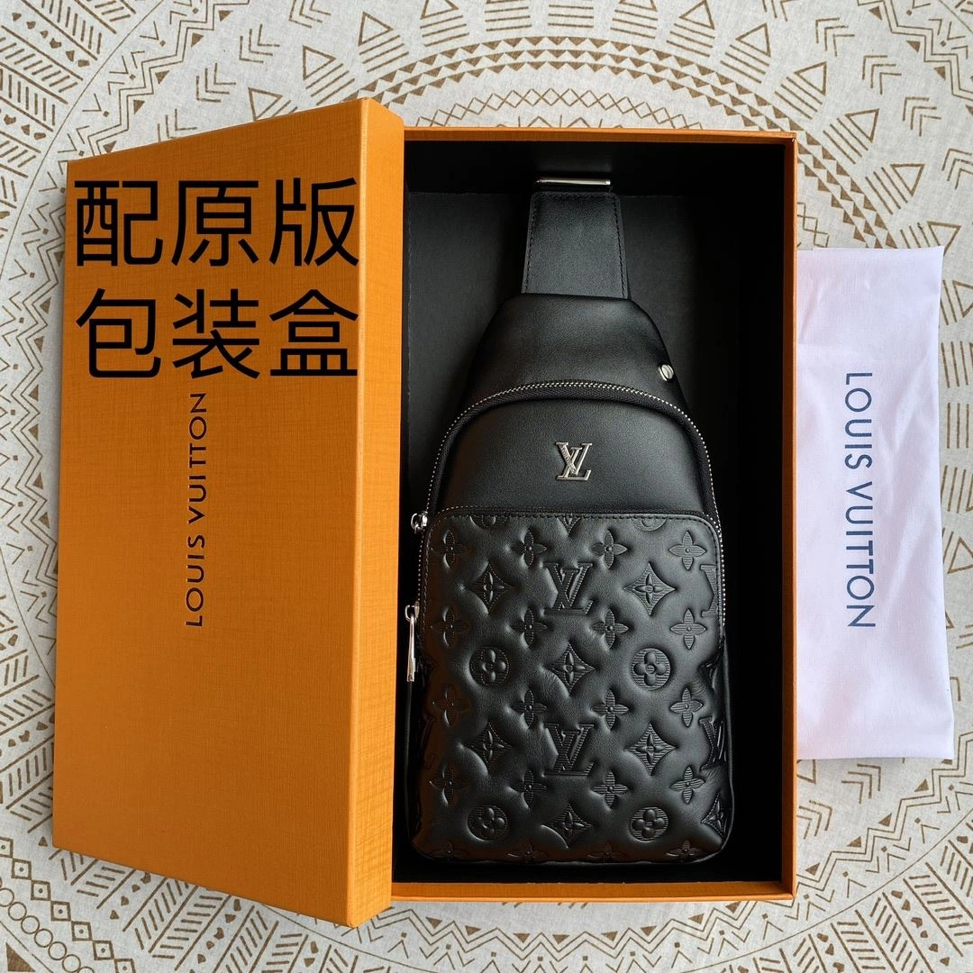 Mens Louis Vuitton Waist Chest Packs Flexible 92630