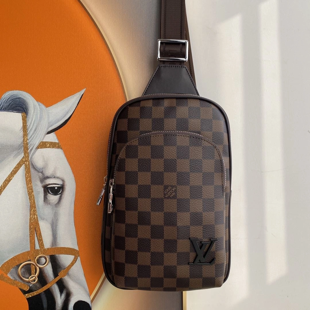 Mens Louis Vuitton Waist Chest Packs HighQuality 91646