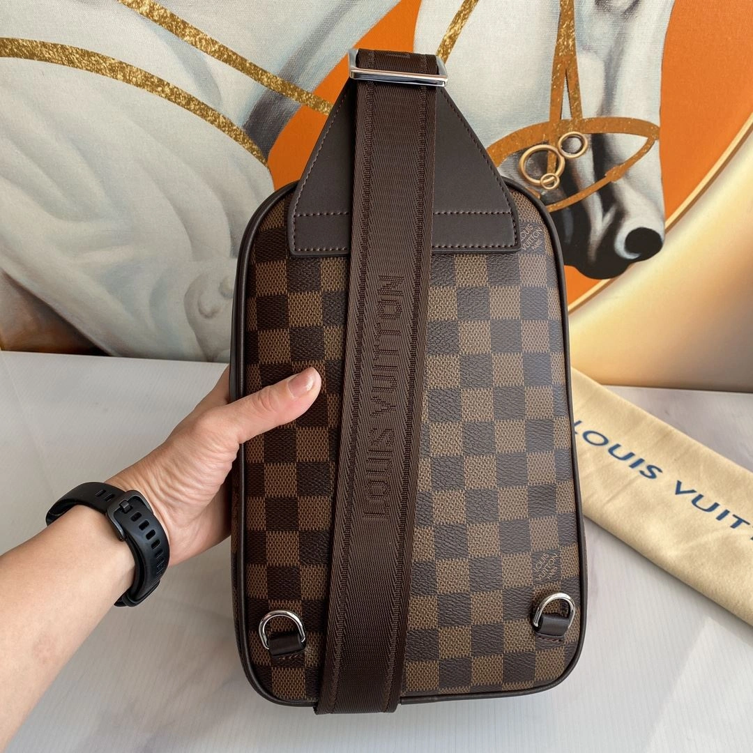 Mens Louis Vuitton Waist Chest Packs HighQuality 91646
