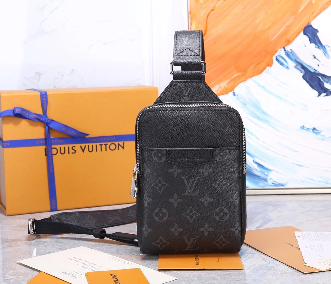 Minimalist Mens Louis Vuitton Waist Chest Packs 91637