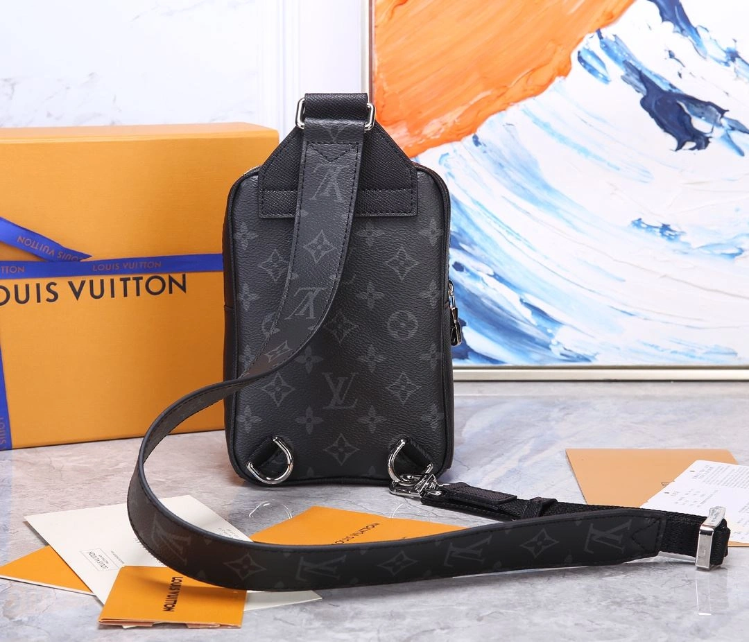 Minimalist Mens Louis Vuitton Waist Chest Packs 91637