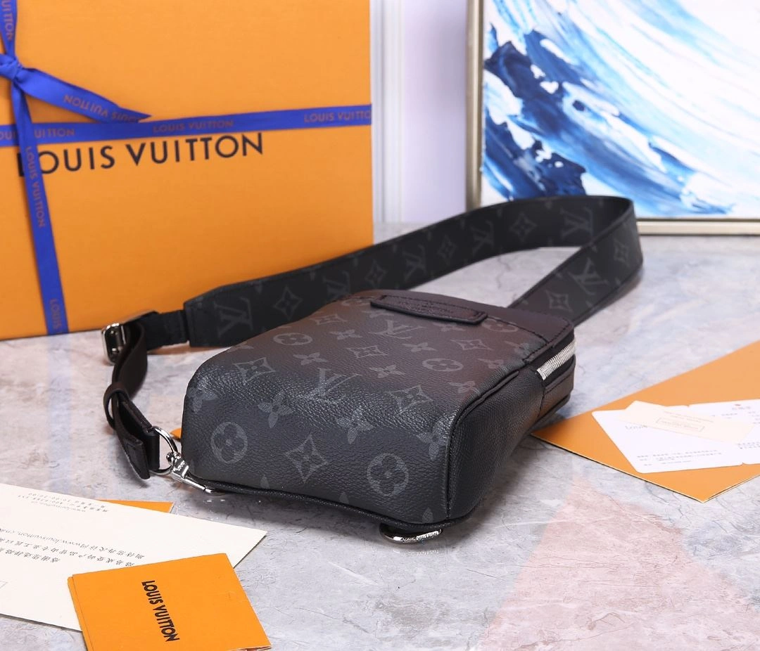 Minimalist Mens Louis Vuitton Waist Chest Packs 91637