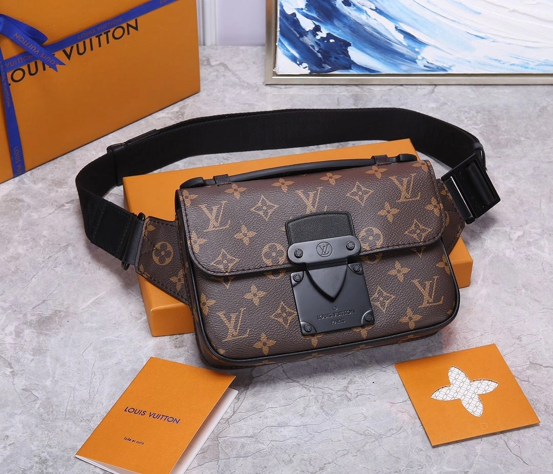 SportInspired Mens Louis Vuitton Waist Chest Packs 91636