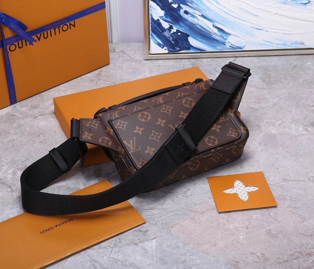 SportInspired Mens Louis Vuitton Waist Chest Packs 91636