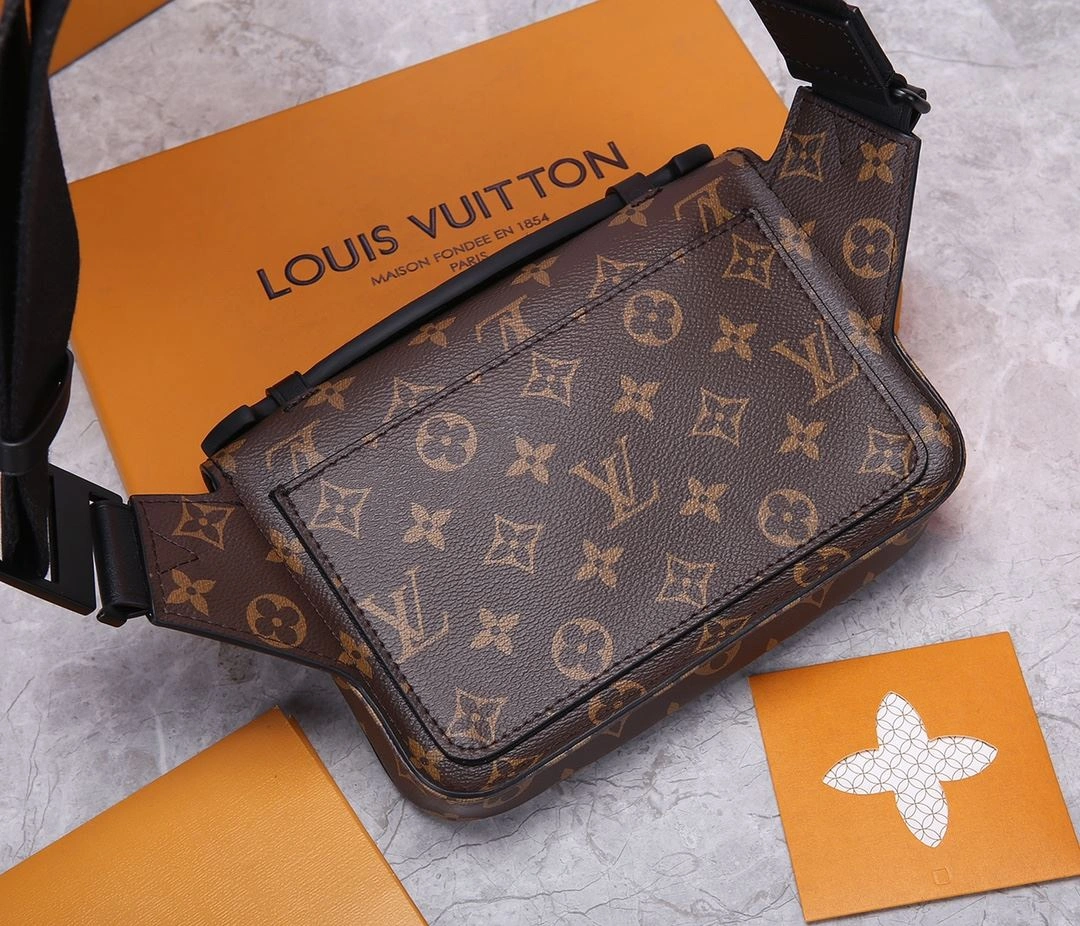 SportInspired Mens Louis Vuitton Waist Chest Packs 91636