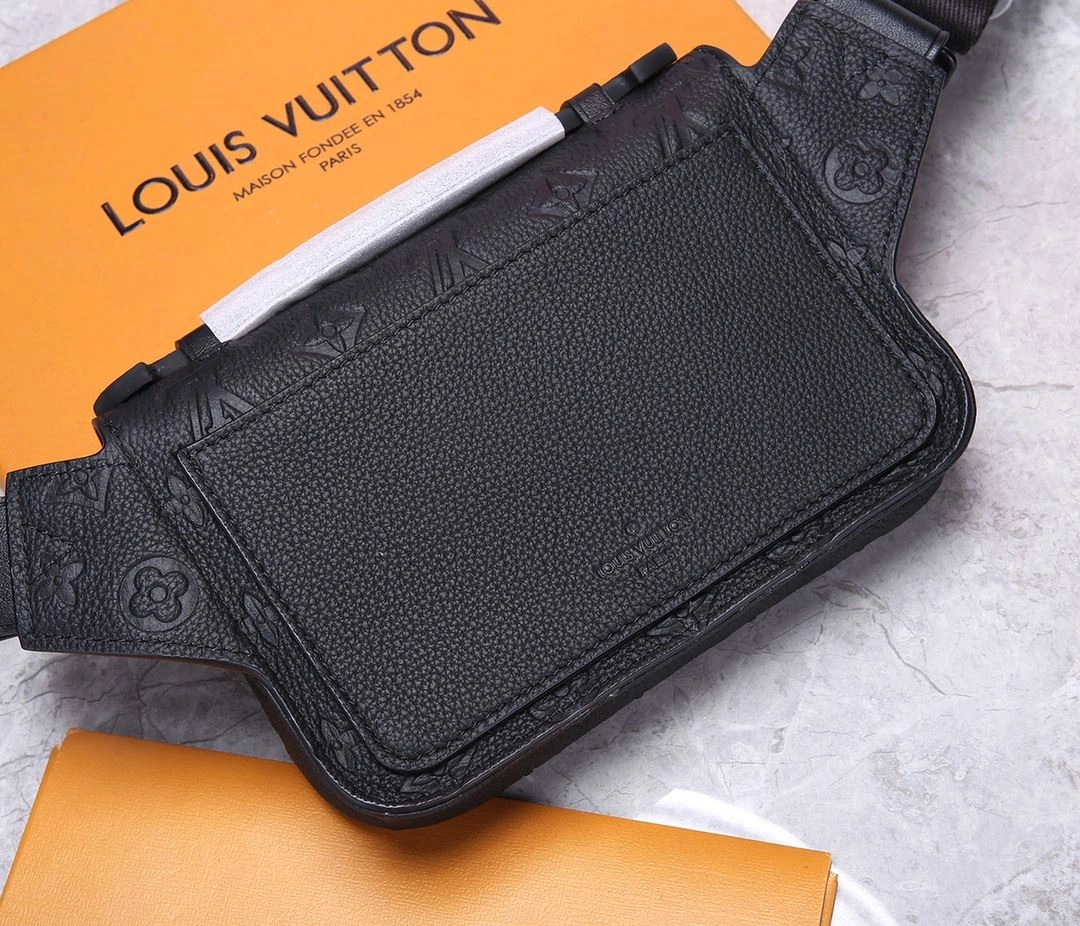 Stretchable Mens Louis Vuitton Waist Chest Packs 91634