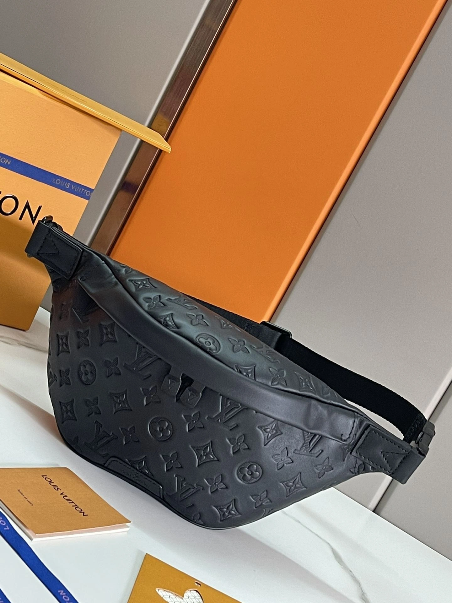 MultiPurpose Mens Louis Vuitton Waist Chest Packs 91632