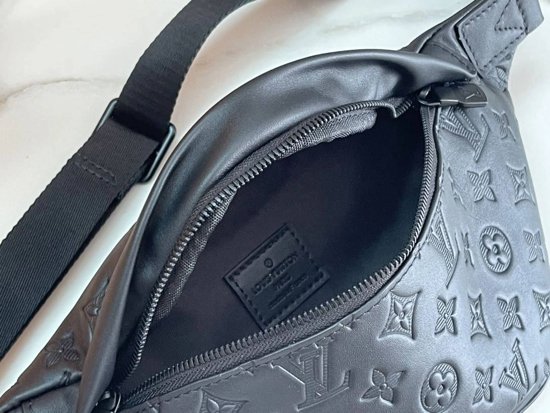MultiPurpose Mens Louis Vuitton Waist Chest Packs 91632