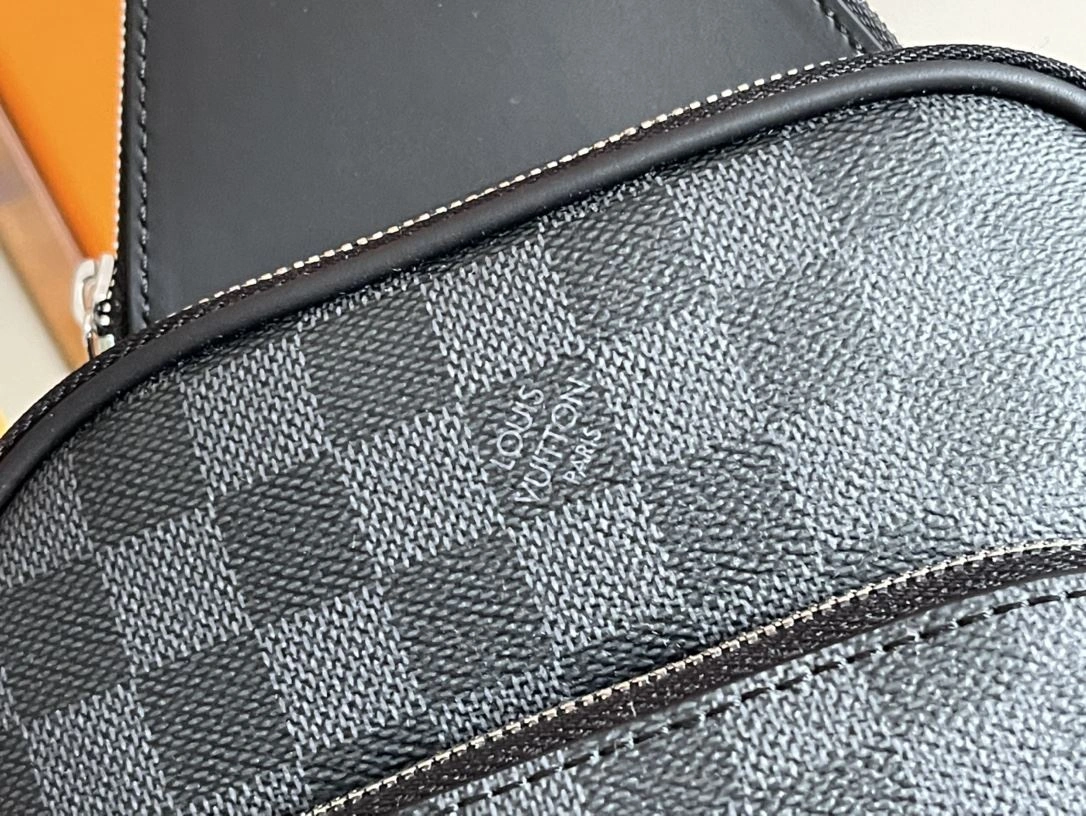 SportInspired Mens Louis Vuitton Waist Chest Packs 91626
