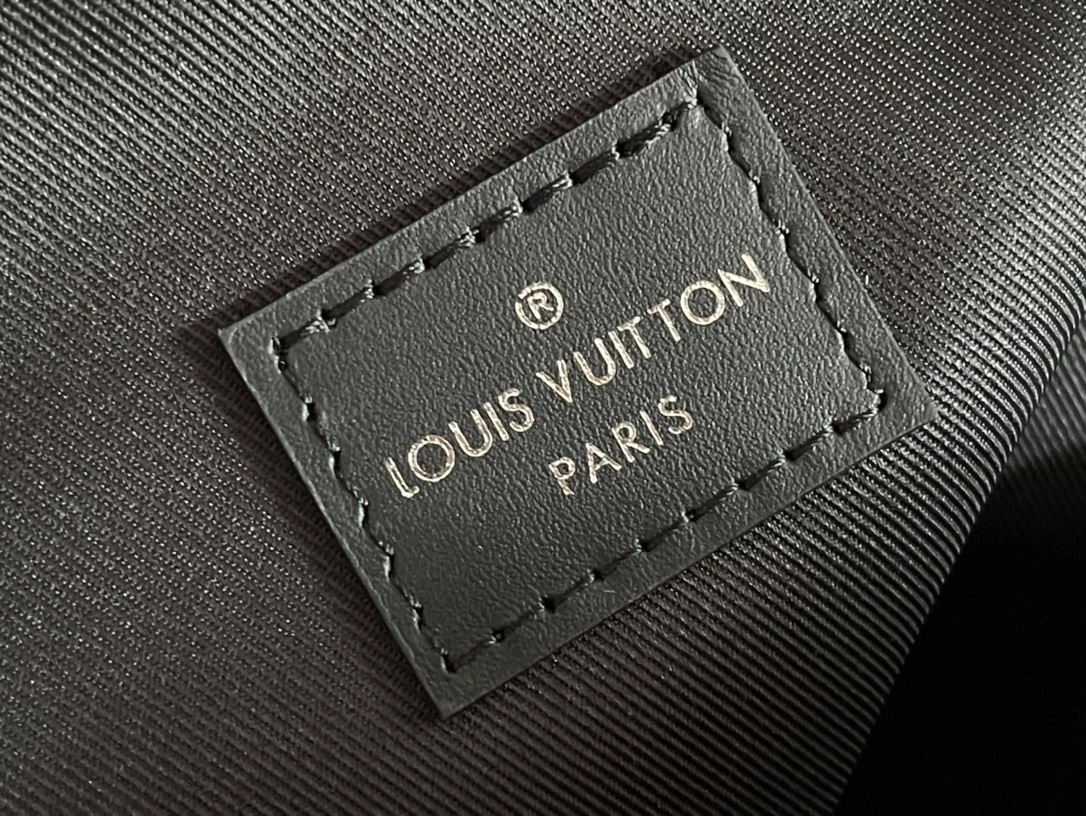 SportInspired Mens Louis Vuitton Waist Chest Packs 91626