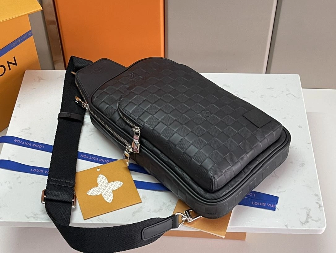 Mens Louis Vuitton Waist Chest Packs Breathable 91629