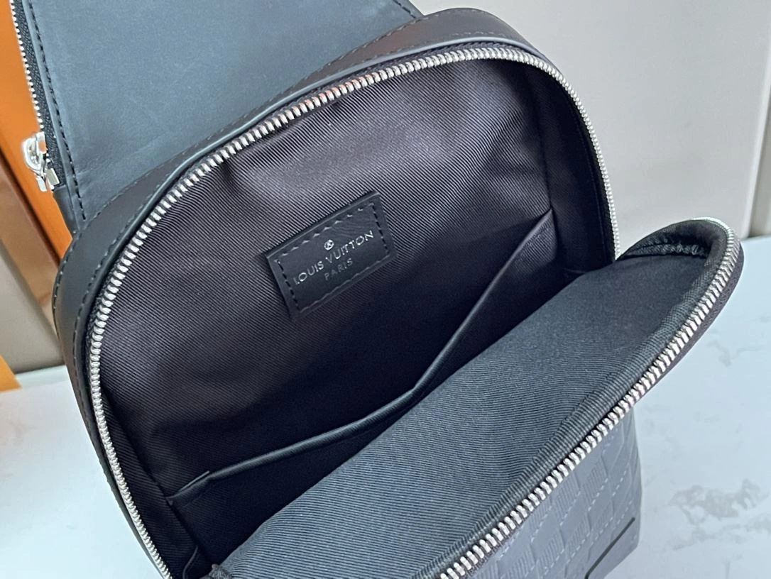 Mens Louis Vuitton Waist Chest Packs Breathable 91629