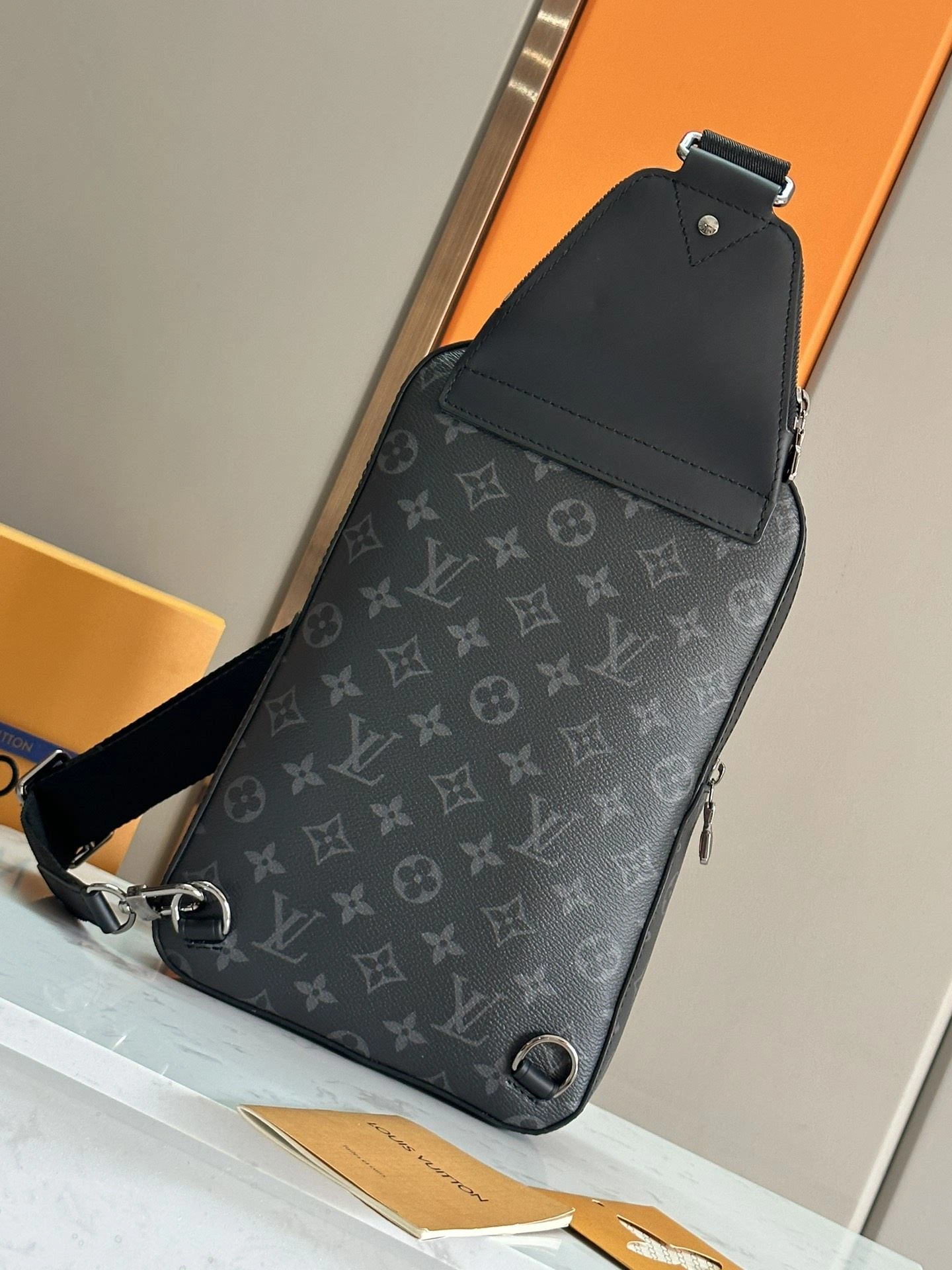 Mens Louis Vuitton Waist Chest Packs Thermal 91700
